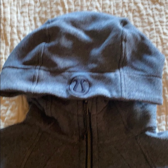 Lululemon scuba zip up hoodie - Picture 2 of 3